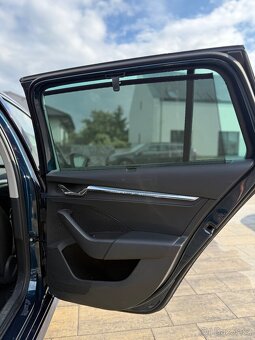 Škoda Octavia 4 M2021 2.0tdi DSG STYLE DCC ACC HuD TAŽNÉ - 10