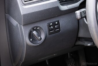 Volkswagen Caddy 1.2 benzín - 10