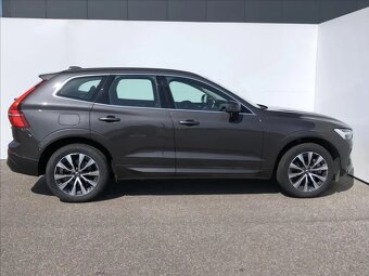 Volvo XC60, 2,0 AWD MOMENTUM PRO B4 - 10