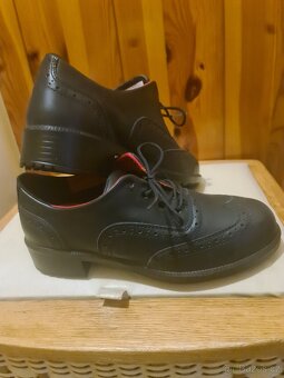 Pracovni obuv - 10