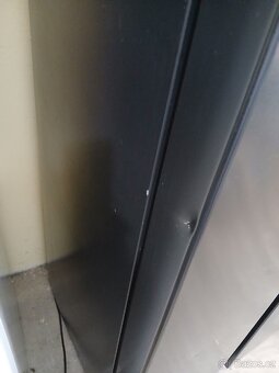 Hisense - 10