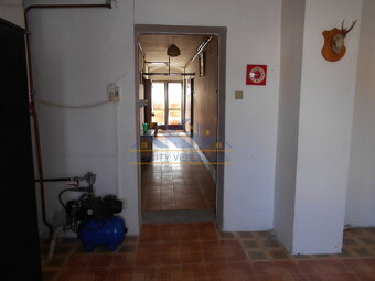 Prodej 2 rodinných domů celkem 260 m², pozemek 1371 m² - 10