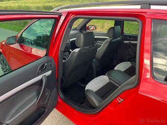 Škoda Octavia 2 Combi RS 2.0 Tsi 147 Kw rok 7/2007 - 10