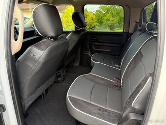 DODGE RAM 2500 LPG HEAVY DUTY 8feet - 10