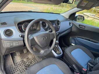Hyundai i10 - 10