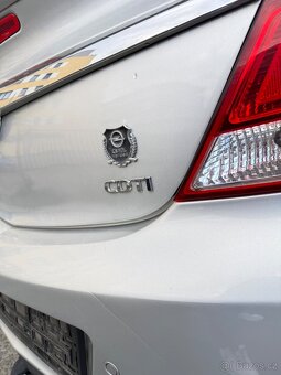Opel Insignia, 2,0 BEZ KOROZE Ojeté, 2013 - 10