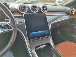 Mercedes Benz C300d W206 - 10