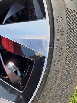 Orig.zimní sada Škoda SUPERB 3 18" 5x112 pneu 235/45/18 - 10