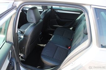 Škoda Octavia rv:2013 2.0TDI XENON KUŽE NAVI ALU - 10