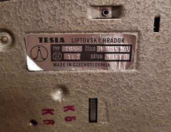 Bakelitový telefon TESLA z roku 1978 - 10