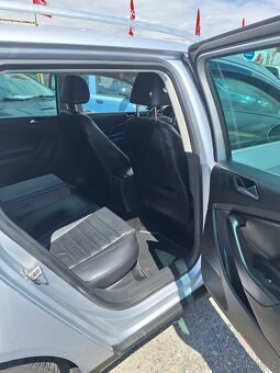 Volkswagen Passat 2.0Tdi 125Kw Highline DSG - 10