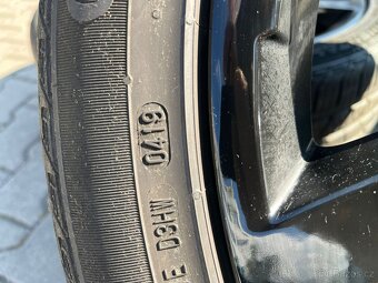 Land Rover Range Rover kola 22" letní - 10