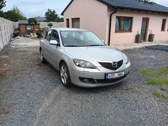 Mazda 3 2.0 MZR-CD 105kW - 10