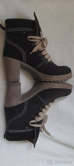 Lasocki polokozačky na blokovém podpatku - 10