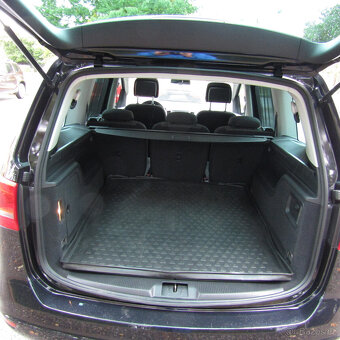 Volkswagen Sharan 2,0TDi 103kw, 7 míst,PANORAMA,184tkm, 2014 - 10