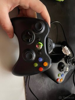 Xbox 360 + kinect + 10 her - 10