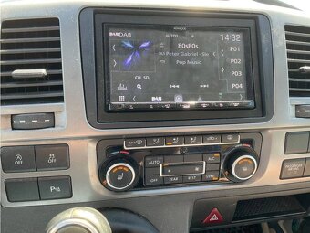 Multivan T5 2.0TDI 103kW Special 2014,179tis.km,serviska - 10