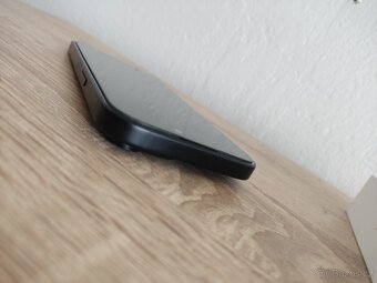 IPHONE 15 128GB BLACK - 10