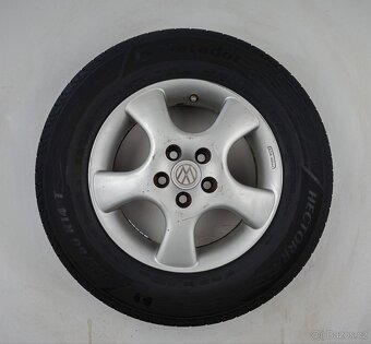 Volkswagen Golf - 14" alu kola - Letní pneu - 10