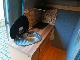 Iveco Daily Obytné auto 2.8 + garáž na motorky - 10