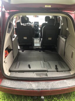 Chrysler TOWN & COUNTRY (MPV) registrace: 2008 motor: 3,8l, - 10