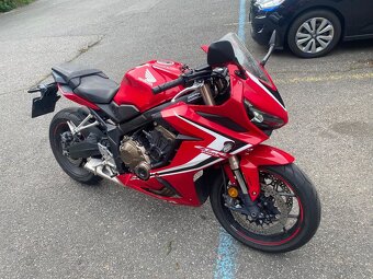 Honda CBR650R 2019 - 10