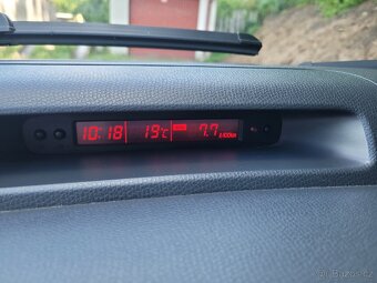 SUZUKI SWIFT SPORT 1.6 - 10