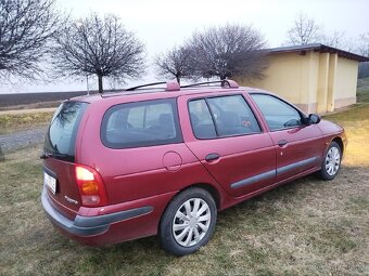 Renault Megane - 10