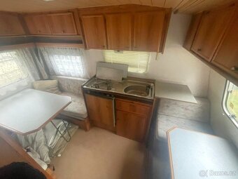 Caravelair max 900kg, STK, 100km/h, stan, 1majitel - 10
