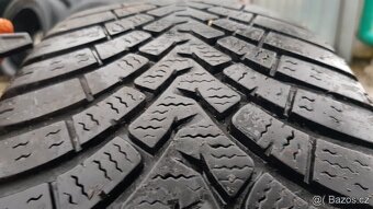 Zimní pneu Falken 205/60 R16 - 10