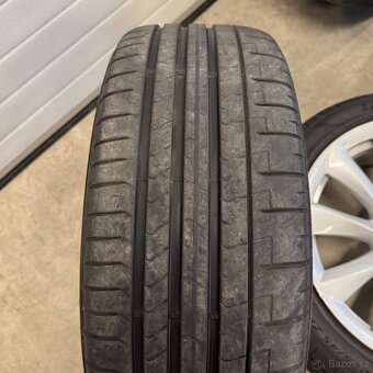 Letní BMW 18” 225/45 R18 6mm Pirelli, 5x120 - 10