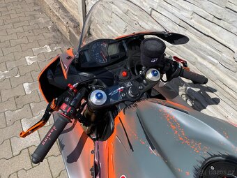 HONDA CBR 600RR - 10