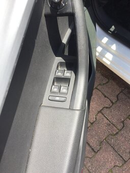 Škoda Octavia 3 FL - 1.6 Tdi 85 kw - nové rozvody - 10