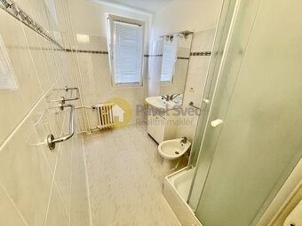 Pronájem pěkného 2+1 s balkonem, 52 m2 ul. Dr. Jiřího Fifky, - 10