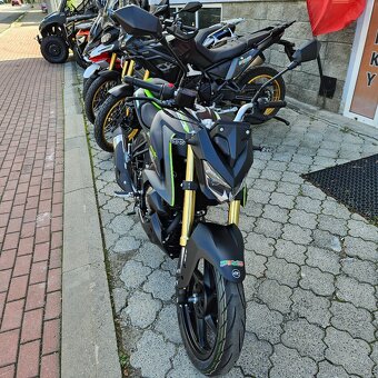QJ Motor SRK 125 S,ABS,ČR, 1. maj.,záruka,158 km - 10