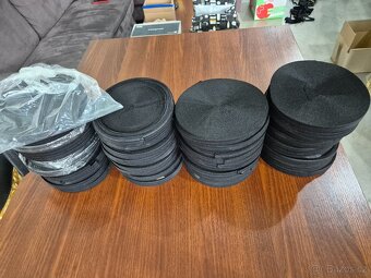 Šikmý proužek - zlatý, černý a bílý - lemovky - 10