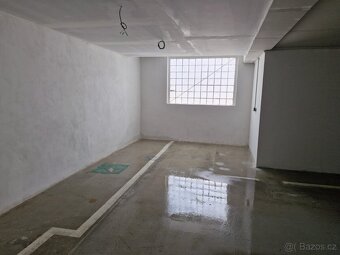 Sklad/malovýroba/prodejní prostor v Říční ulici v Lounech - 10