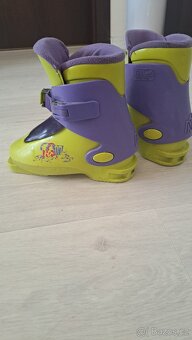 Dětské lyže Atomic + lyžáky Nordica + hůlky - 10