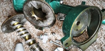 Mlýnek na obilí - Predátor BX 09 - NOVÝ - 10