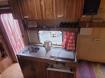 Prodám obytný přívěs Knaus Eifelland 530T - 10