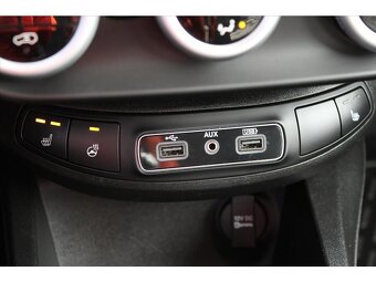 Podám Fiat 500X 1.4 Mutiair Turbo - odečet DPH - r.v. 2018 - 10