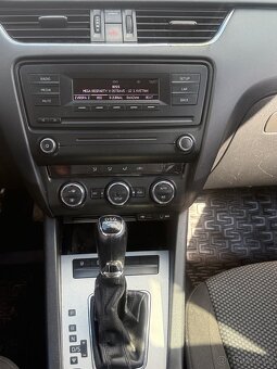 Škoda Octavia 2,0 tdi automatická prevodovka - 10