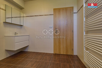 Pronájem bytu 3+kk, 75 m², Církvice - 10