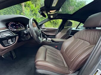 2023 BMW 5 Series M550i xDrive AWD 4..4 - 10