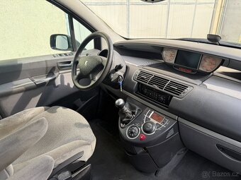 Peugeot 807, 2.0HDI 7 míst L+Z pneu El.dveř - 10