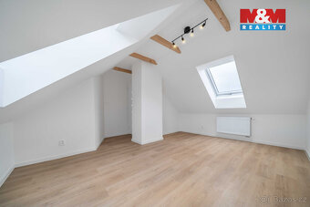 Prodej rodinného domu, 92 m², Hrádek, ul. Zahradní - 10