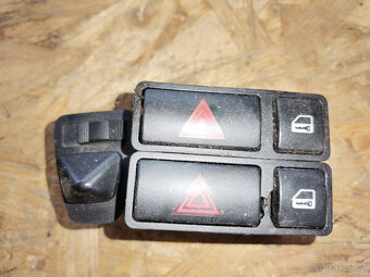 BMW E46,combi, sedan, zadní madlo kufru+světýlka - 10