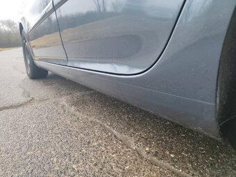 Volkswagen Golf 5 - 10