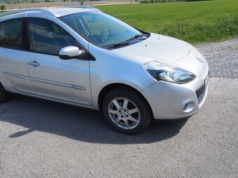 Renault clio combi 2010 - 10
