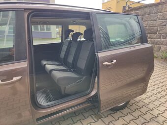 Volkswagen Sharan 2,0 TDi CR / Highline/ - 10